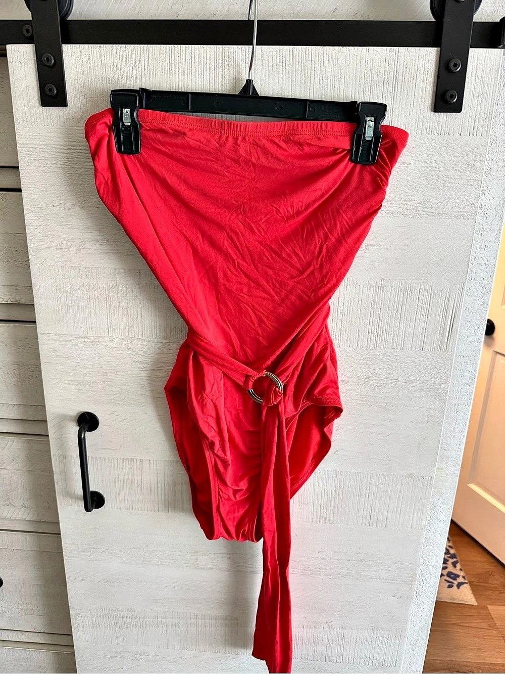Vince Camuto Serengeti Shades Logo Ring One Piece Swimsuit Red Swimsuit Size 10